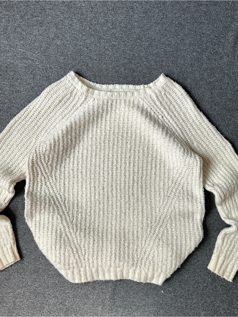 American Eagle Outfitters Cream Ribbed Raglan Crew Sweater